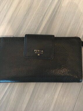 Fossil Ladies Black Leather Wallet Purse Issue 1954